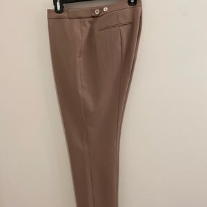 Calvin Klein highline style dress pants. Size 6. Rose Gold color.